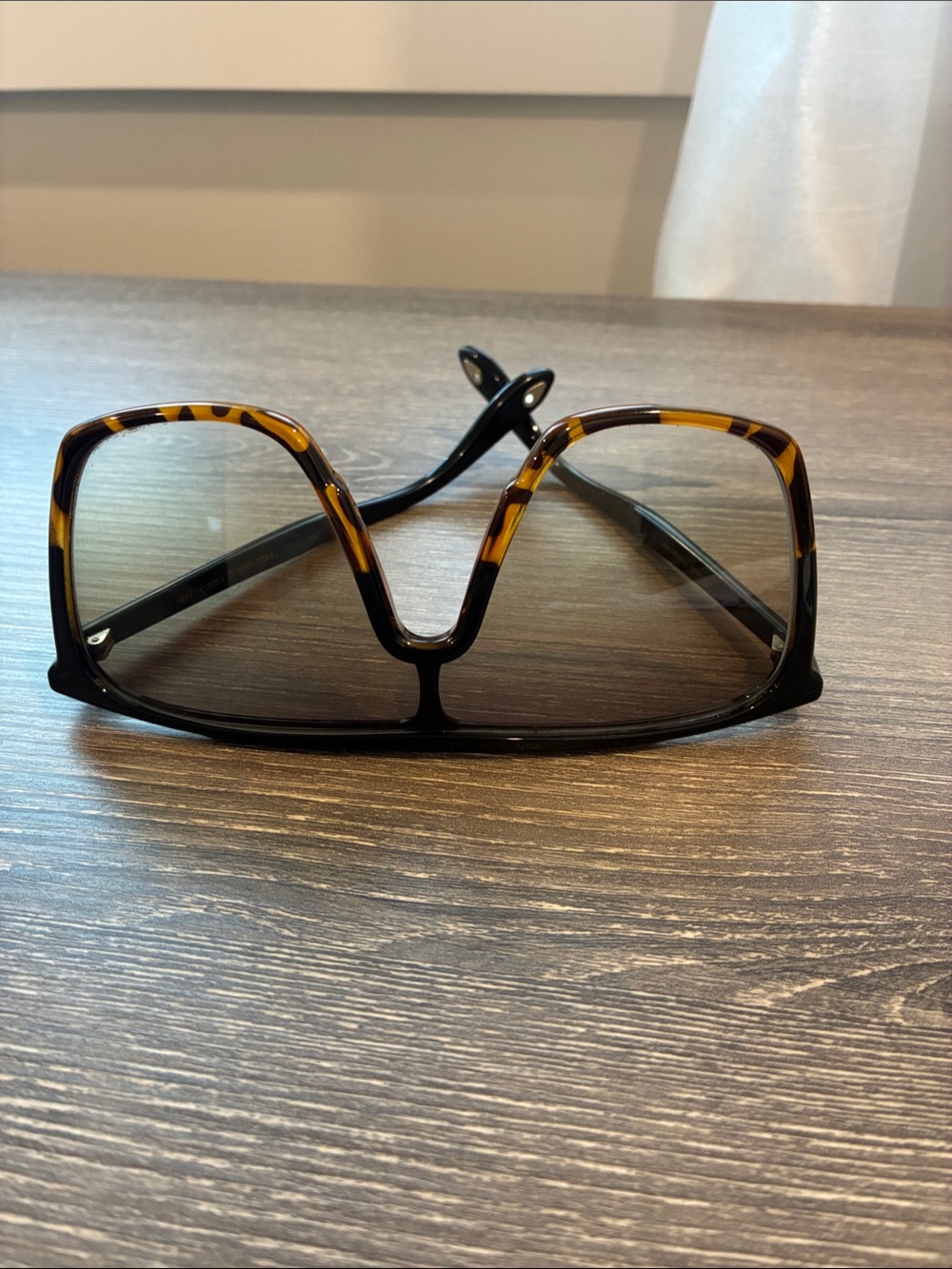 Oversized Square Tortoiseshell Sunglasses - Black/Brown